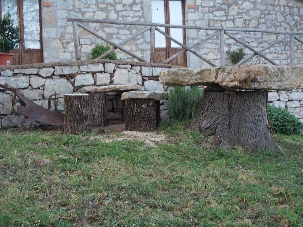 Il Vallone Di Melezzole Vila Exterior foto
