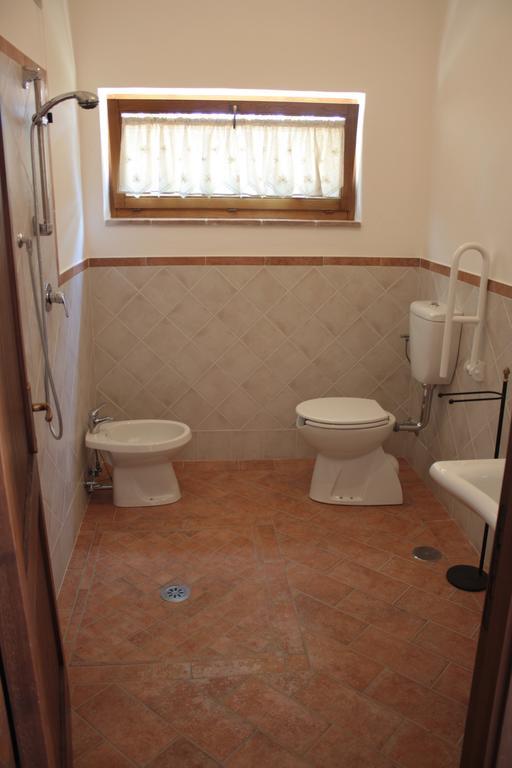 Il Vallone Di Melezzole Vila Exterior foto